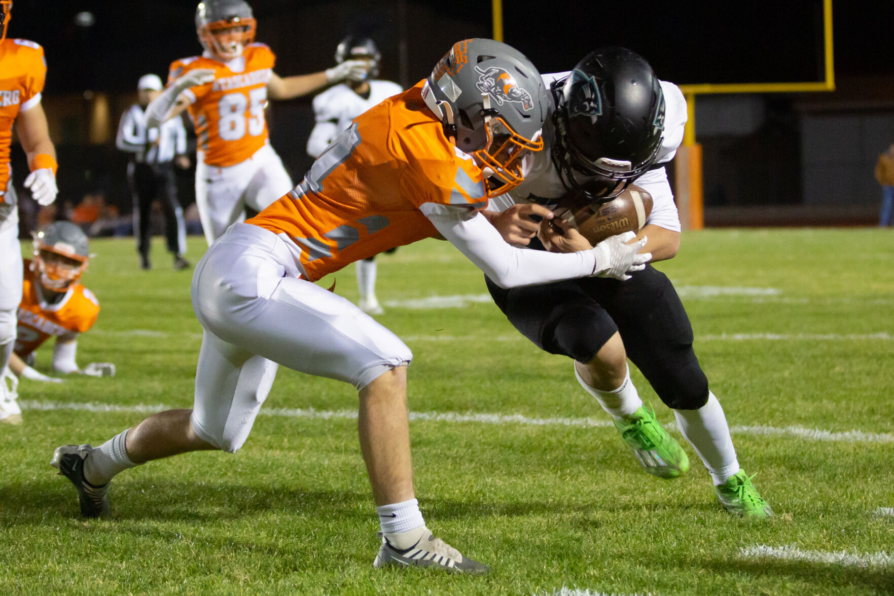 112522 Pioneer Atascadero Football 24.jpg